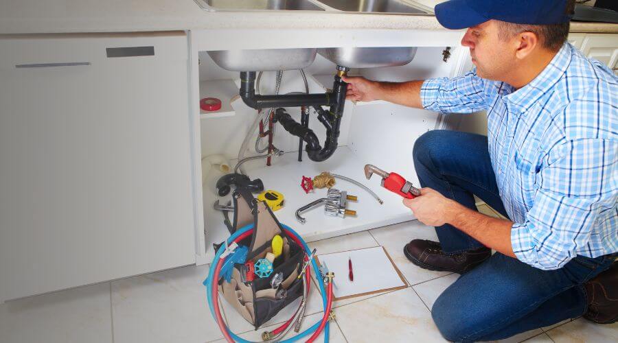 Professional emergency plumbing in Day, FL